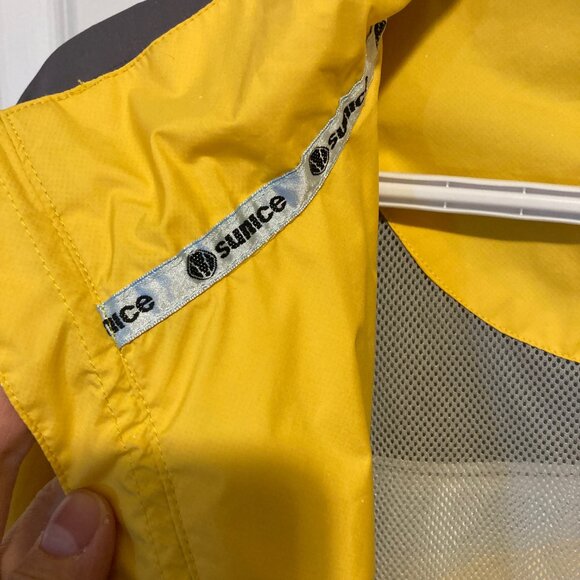 #25 Men's Sunice Windbreaker, Size XL - Picture 4 of 10